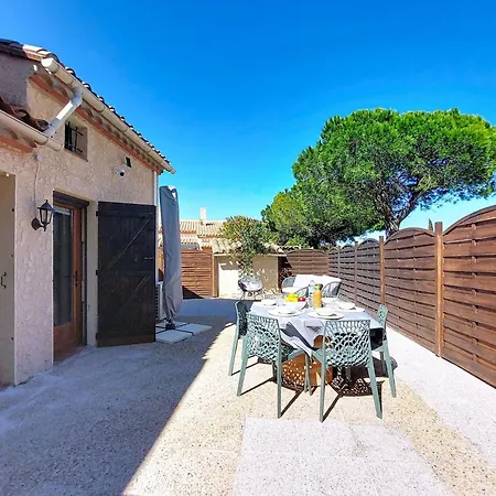 Casa de Férias Des Oliviers By Interhome